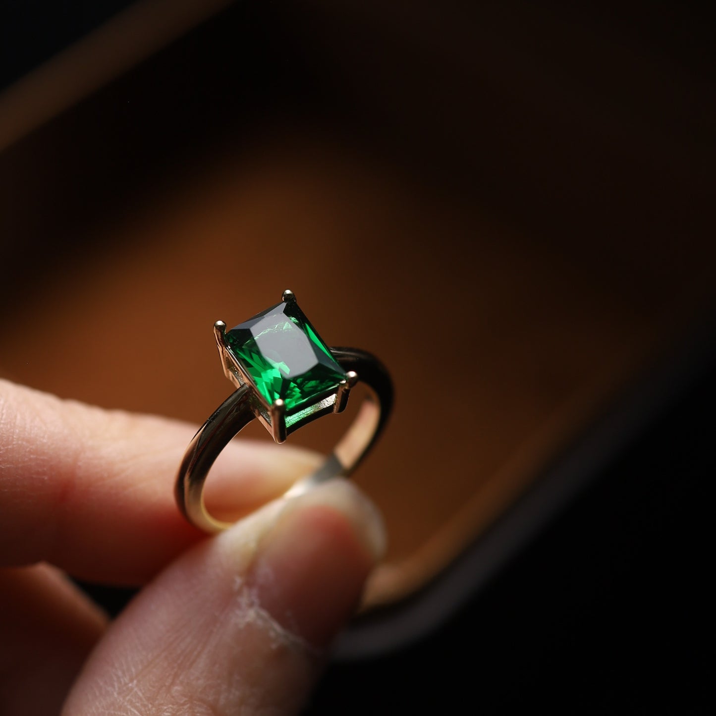Gold-Plated Emerald Green Solitaire Ring – Cubic Zirconia Statement Ring