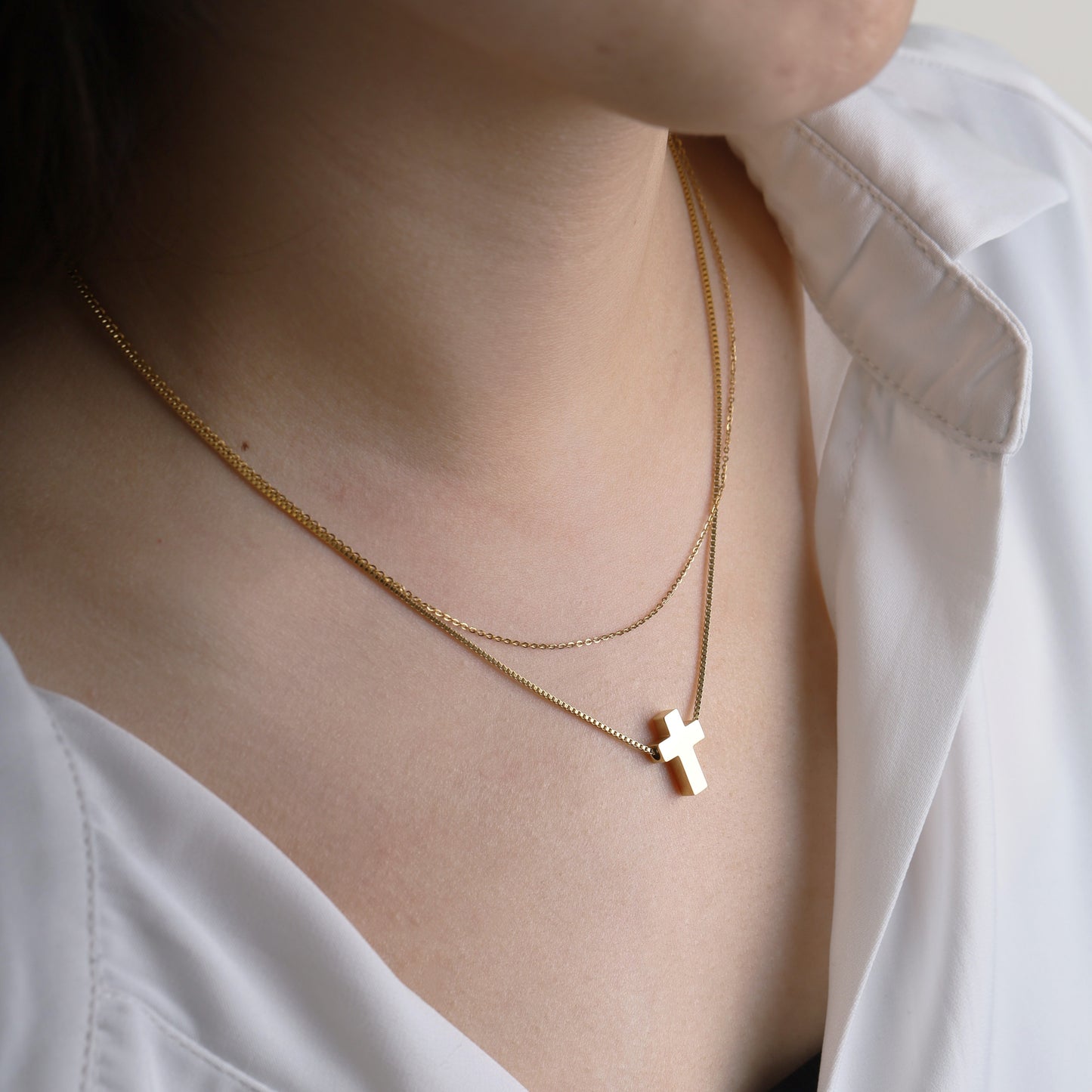 Minimalist Cross Necklace – Gold Stainless Steel, Adjustable Sliding Chain