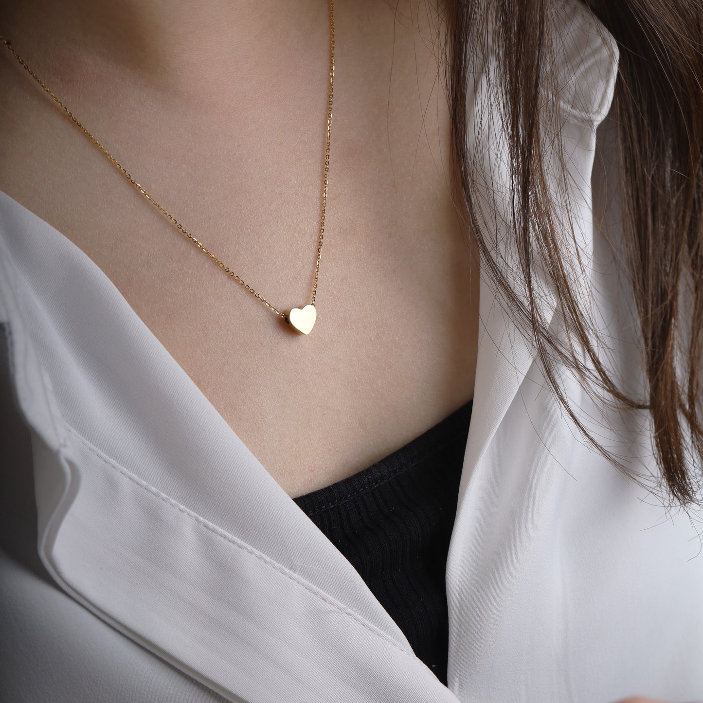 Minimalist Heart Necklace – Stainless Steel, Adjustable Sliding Chain (Gold & Silver Options)