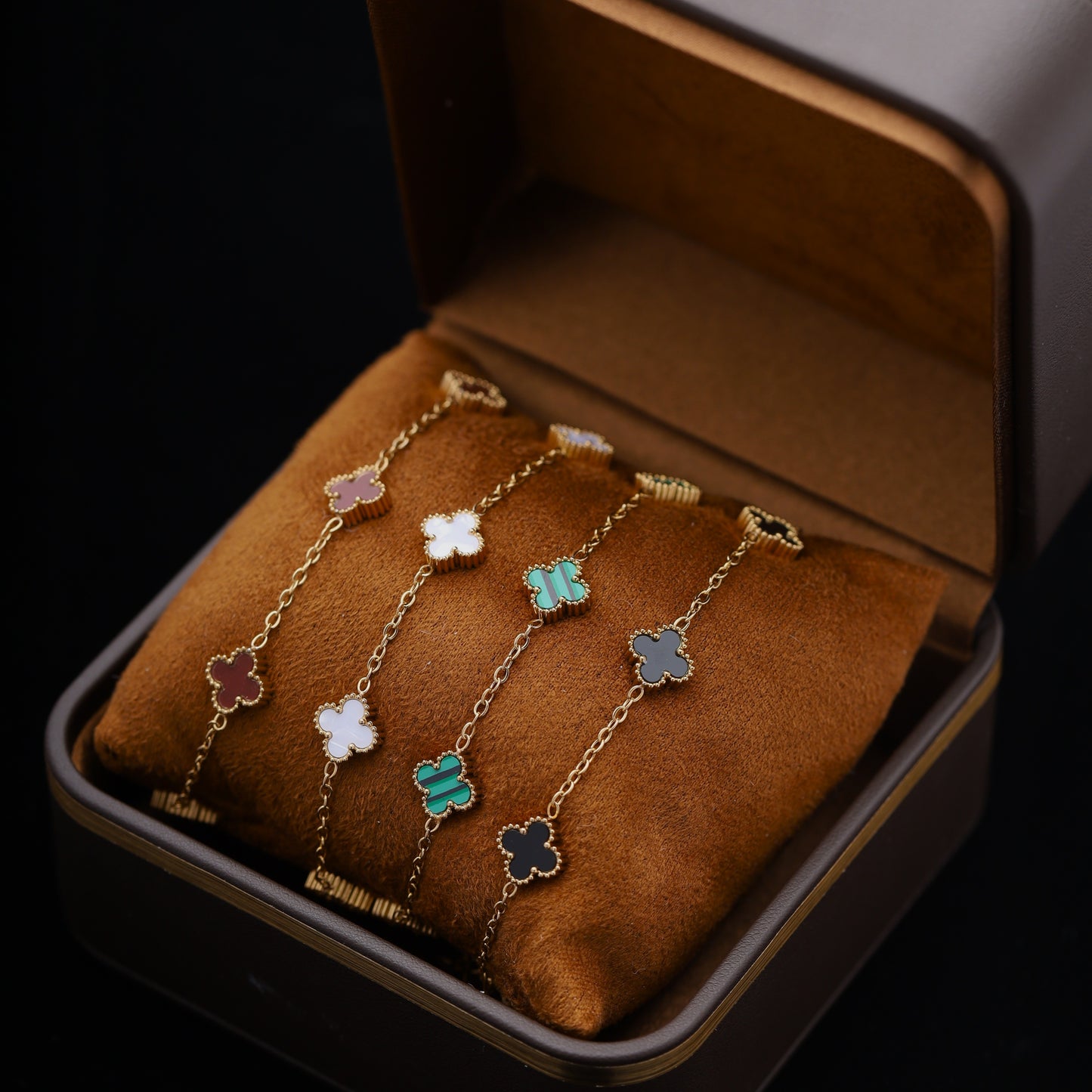 Gold-tone Stainless Steel Clover Charm Bracelet (Red, Malachite, White, Black)