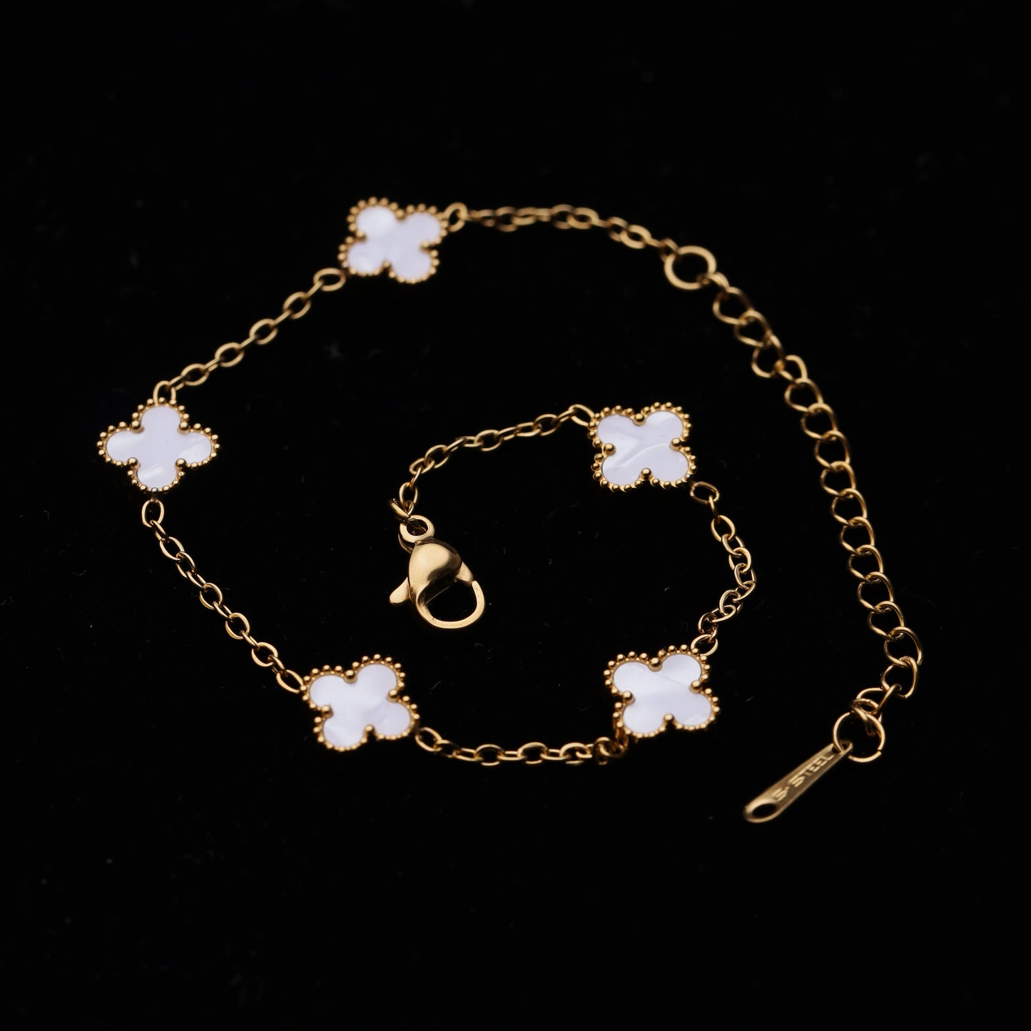 Gold-tone Stainless Steel Clover Charm Bracelet (Red, Malachite, White, Black)