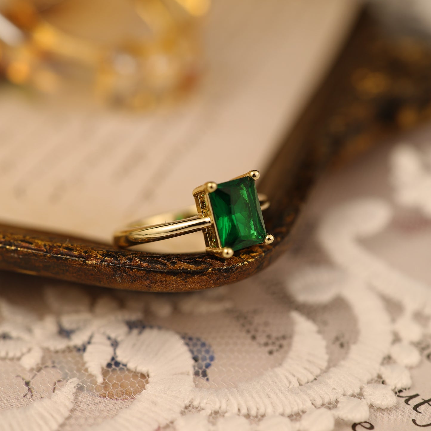 Gold-Plated Emerald Green Solitaire Ring – Cubic Zirconia Statement Ring